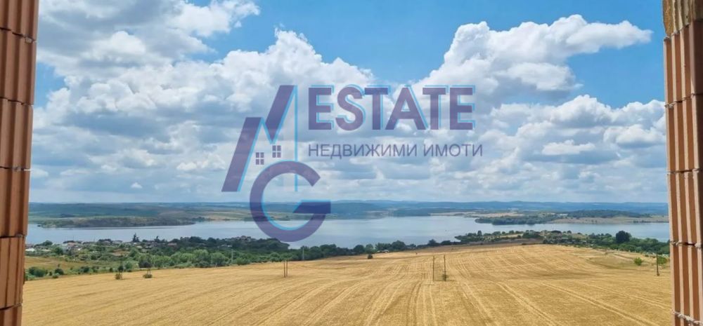 Продава се Тристаен апартамент в Бургас, Меден рудник - зона Б - 109 кв.м за 634 €/кв.м - Снимка #1