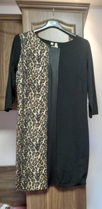 Rochii pt ținută de birou