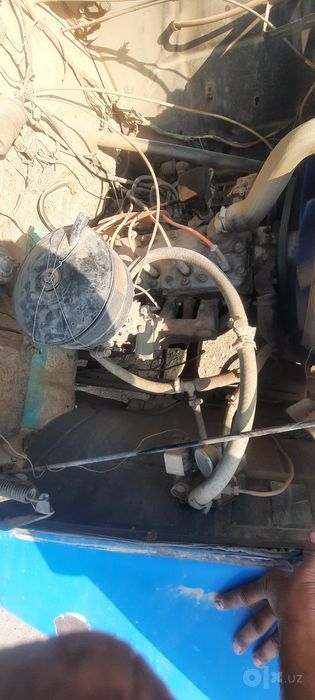 Gaz 5204 sotiladi