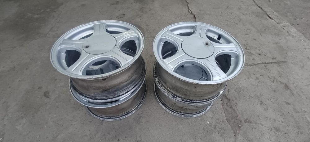 Продам комплект дисков