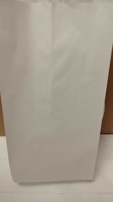 Ambalaj-pungi hartie albe rezistente la grasimi.