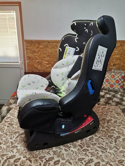 Ново детско столче за кола Trax – неизползвано