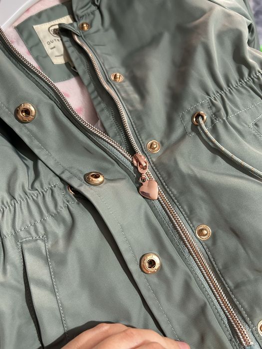 Куртка на девочку