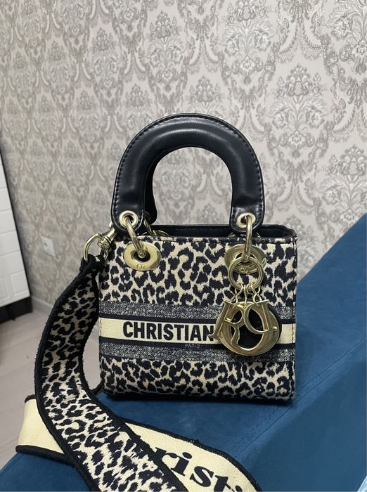 Продам мини сумку