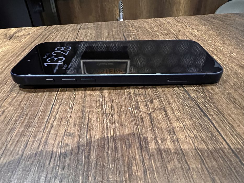 Iphone 17 pro max deep blue 256 Гаранция до 05.2029г.
