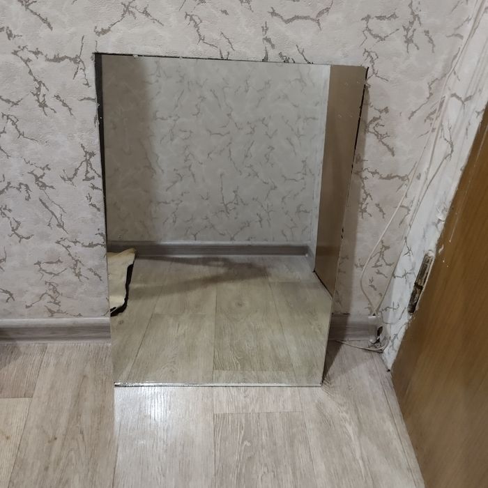 Продам   зеркало