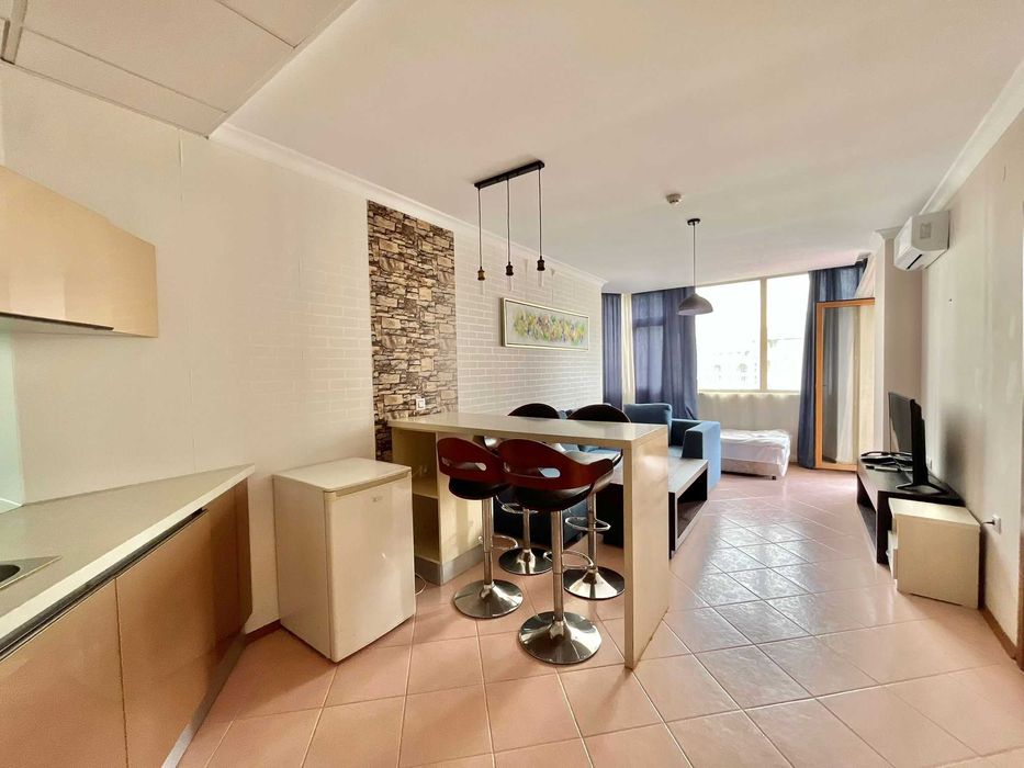 Продава се Двустаен апартамент в Несебър - 73 кв.м за 1250 €/кв.м - Снимка #4