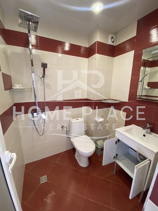 ДВУСТАЕН апартамент под наем - Център