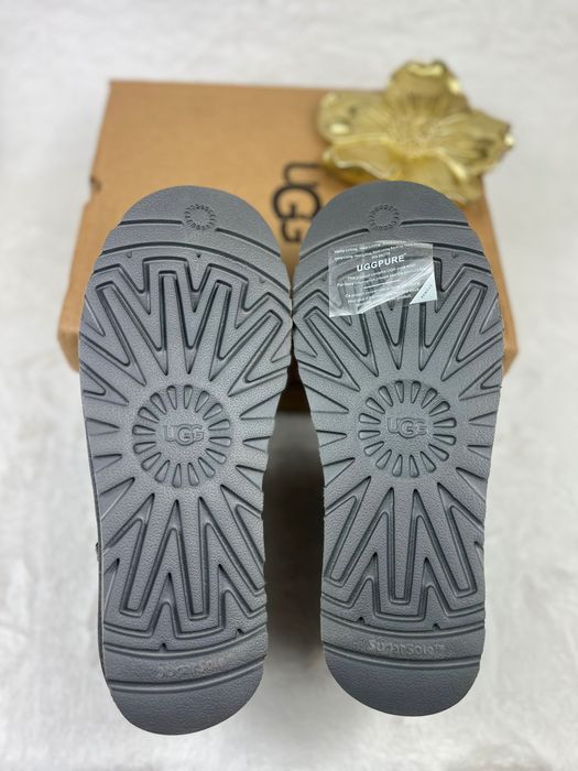 UGG Classic Ultra Mini Platform – Черни велурени боти UGG