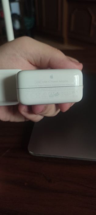 MacBook Air M1 16GB RAM 512 Stocare