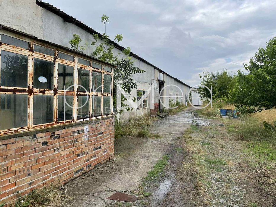 Дава се под наем Склад в с. Медово, Област Бургас - 1500 кв.м за 3989.73 € - Снимка #7