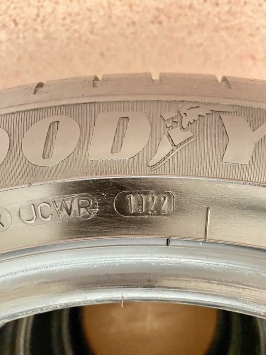 Шины Good Year 215/55R17