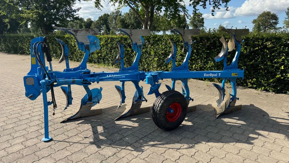 Lemken Europal 7. Case Puma. John Deere, Belarus tortadi