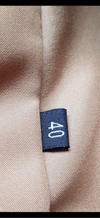 Haina este un produs care imbina eleganta clasica cu un design modern