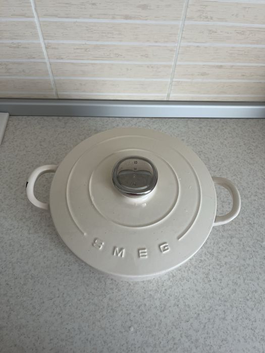 Продам Smeg казан чугун