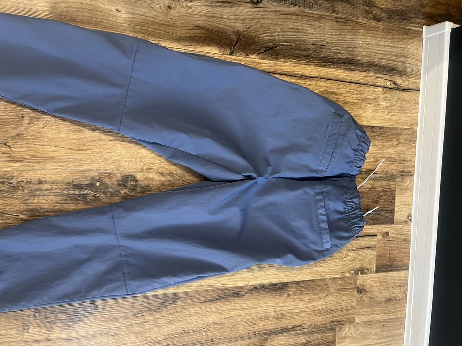 Nike Club Woven size S