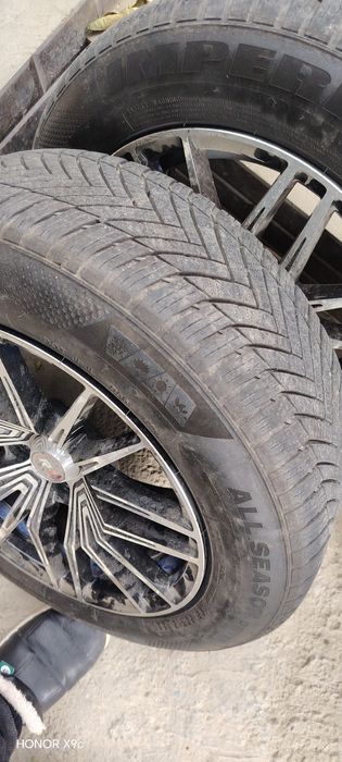 Disk sotiladi 15razmerda