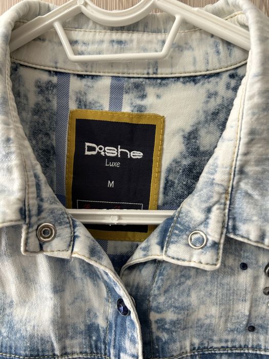 Дамска риза