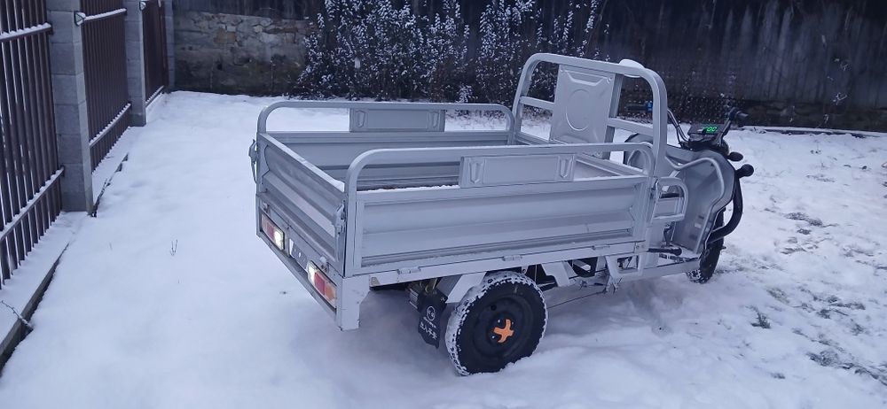 Triciclu electric  TUK TUK electric de vânzare