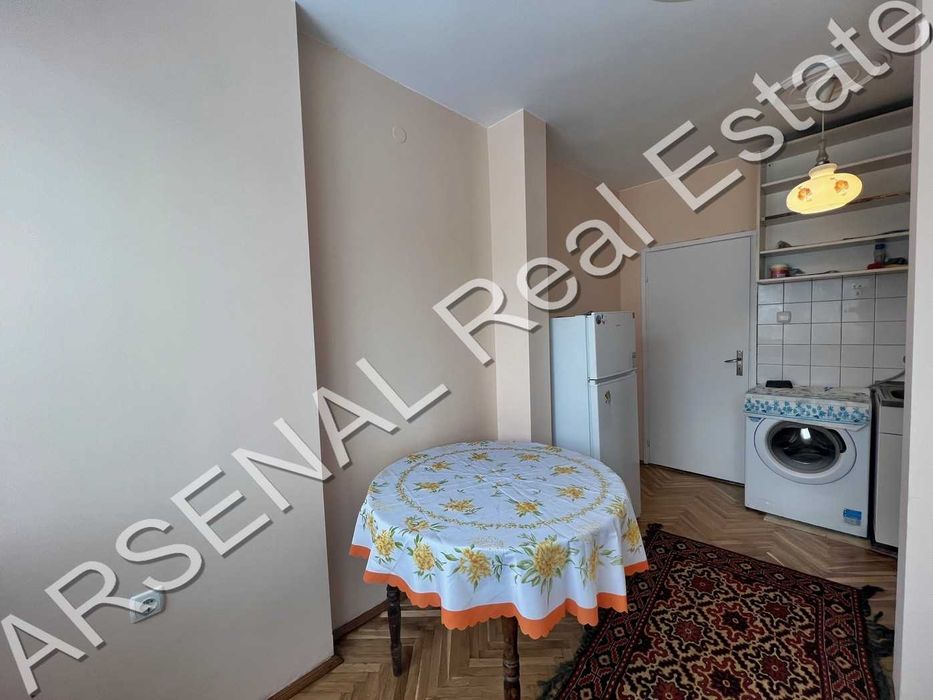 Дава се под наем Двустаен апартамент в София, Гео Милев - 82 кв.м за 548.25 € - Снимка #3