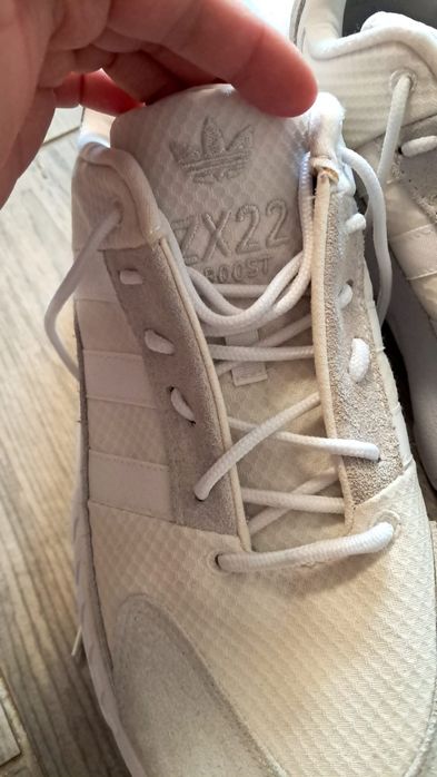 Pantofi sport Adidas ZX22