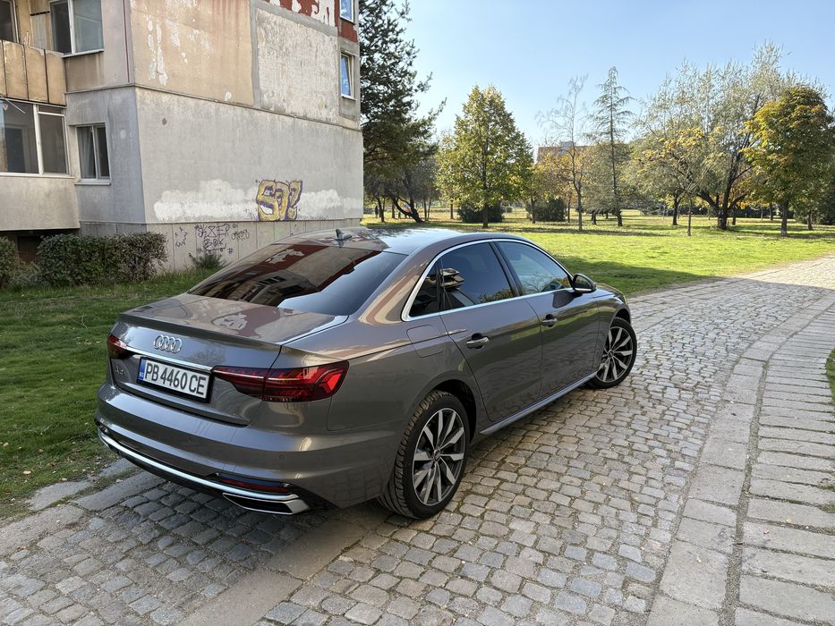 Audi a4 2.0tdi S-Line Фейслифт Като нова Възможен Бартер