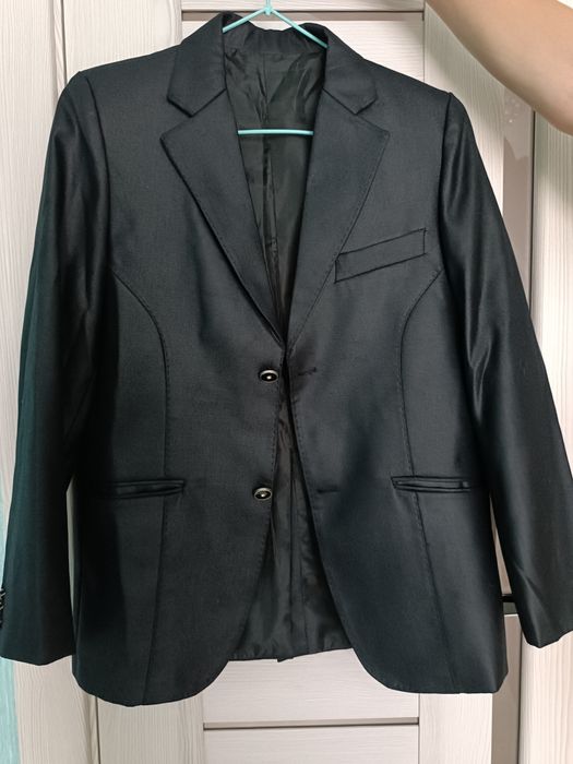 Пиджак на мальчика