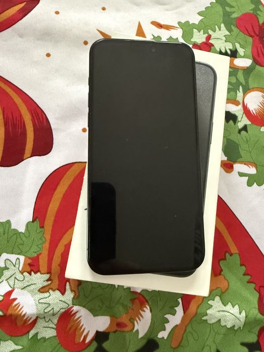 Iphone 15 pro max/89 baterie