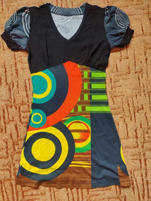 Rochie de dama, in genul Desigual