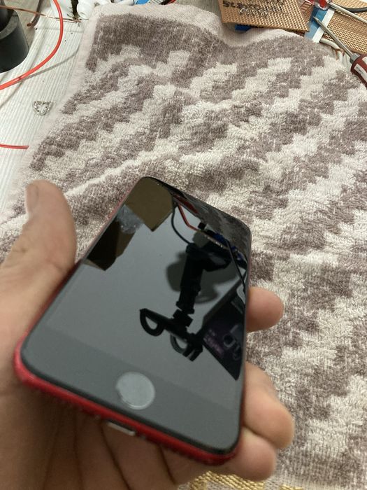 iPhone 8 ideal holatda