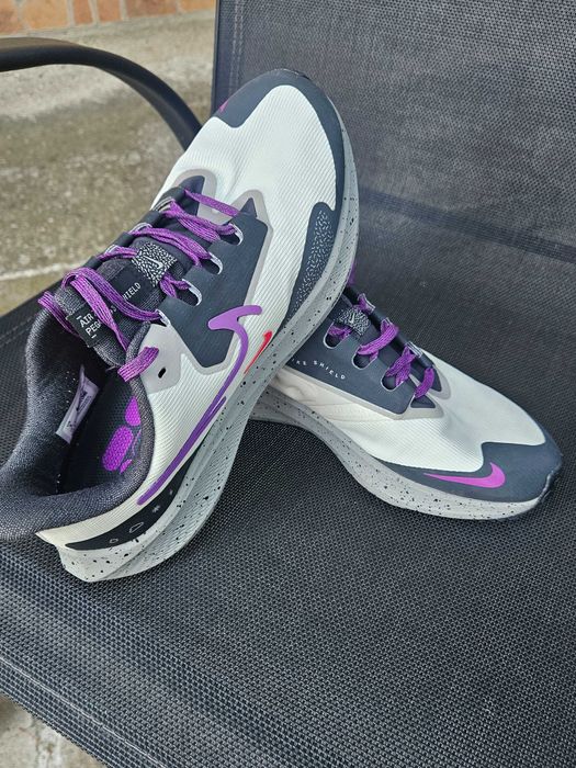 Оригинални маратонки Nike