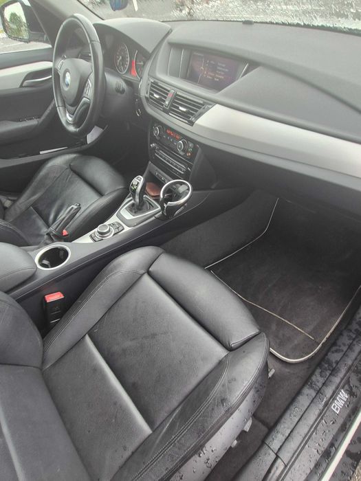 BMW X1 2012 — imagine 5