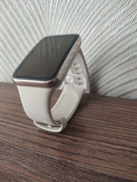 Смарт часы xiaomi mi band 7 pro