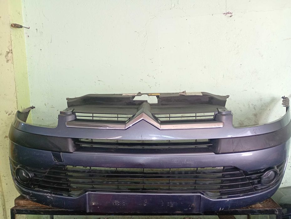 Bara Fata Citroen C4 Completa cu Proiectoare de Ceata