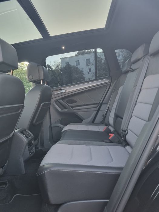 Volkswagen Tiguan 2019 R-Line | 2.0 TSI 230 CP 4Motion | Matrix | 102k km | Fara Accident