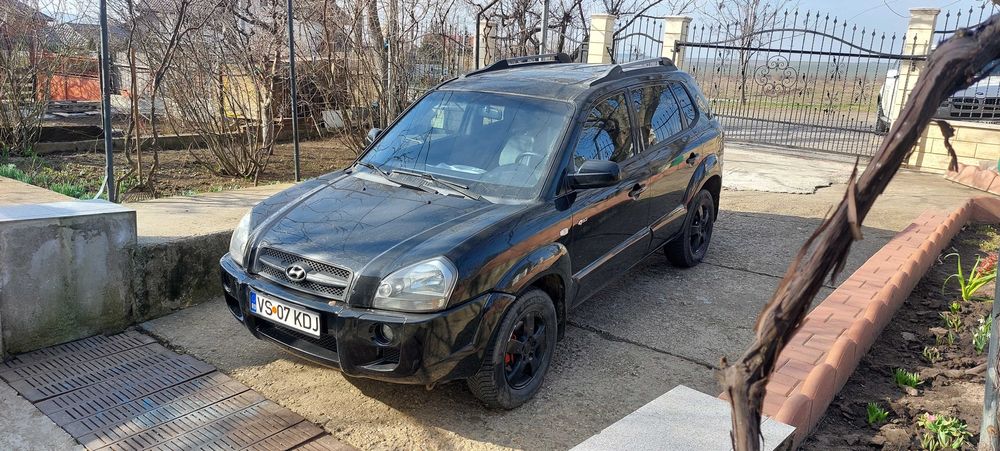 Hyundai Tucson 2006, 4x4, 2.0 diesel, piele, stare bună, CARVERTICAL