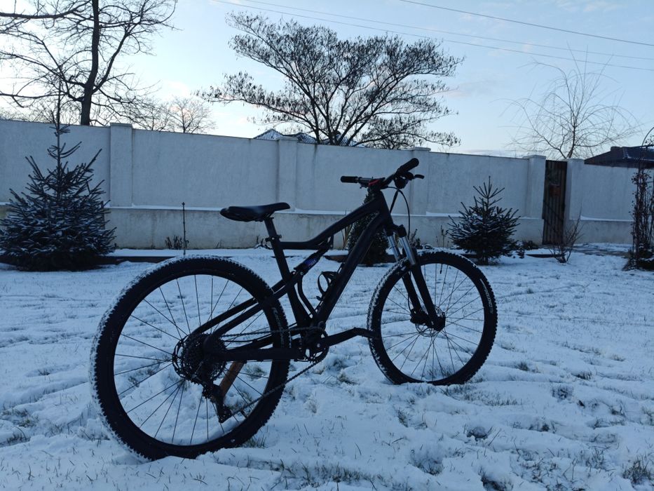 Bicicleta full suspension Rockrider st530s