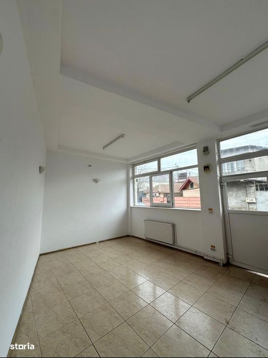 Spațiu comercial stradal – Inel 2 , Amzacea | 25 mp | Parcare