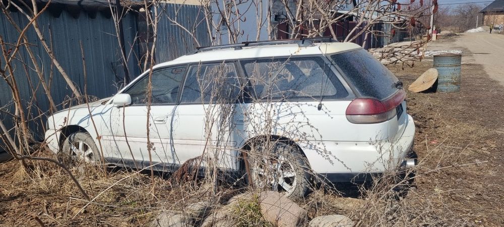 Субару легаси автомат и много запчастей