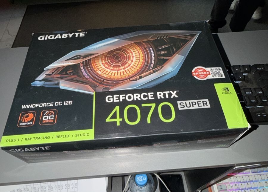 Видеокарта 4070super, новый.