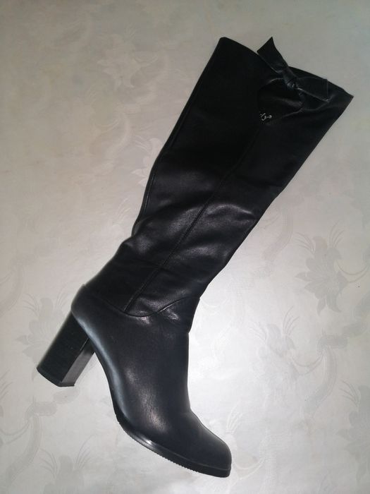 Сапоги осенние кожанные