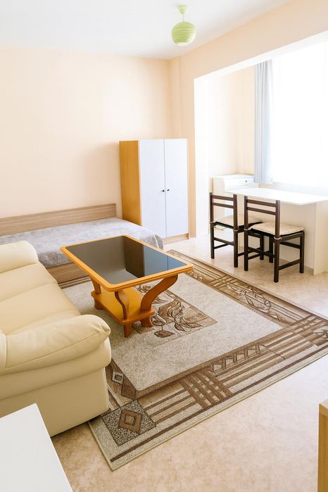 Продава се Едностаен апартамент в Пловдив, Тракия - 37 кв.м за 1892 €/кв.м - Снимка #2