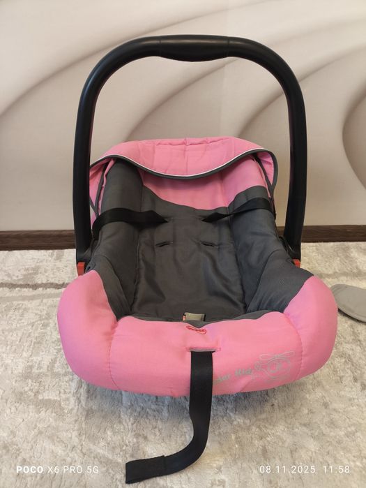 Автолюлька. В хорошем состоянии.