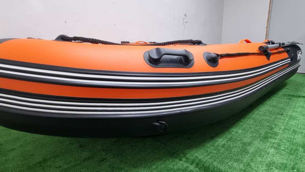 Лодка СКАТ 370 графит/оранжевый