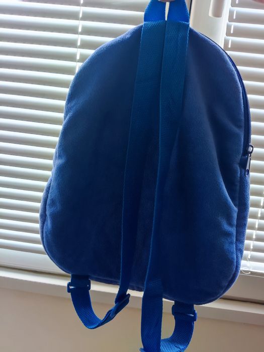 Чаша от "Колите" и раничка "Миньони"