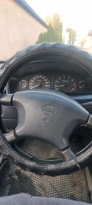 Срочно продается Nissan sunny