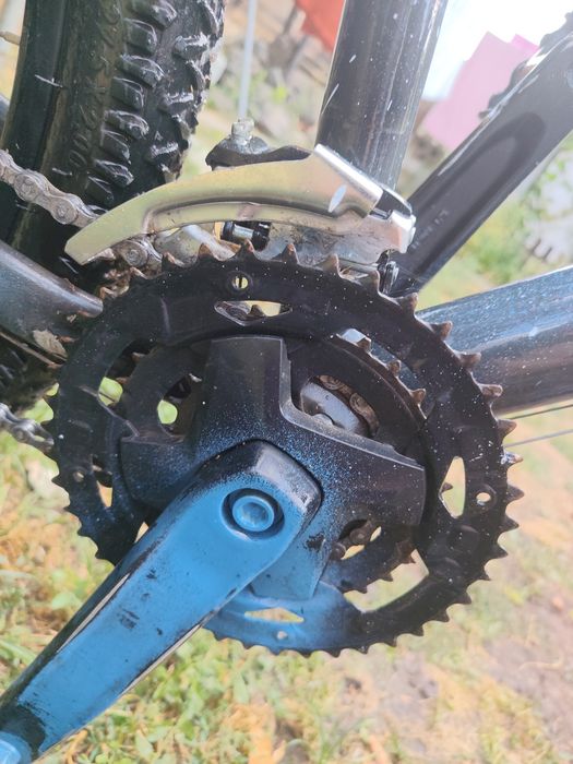 Vând bicicleta foarte buna