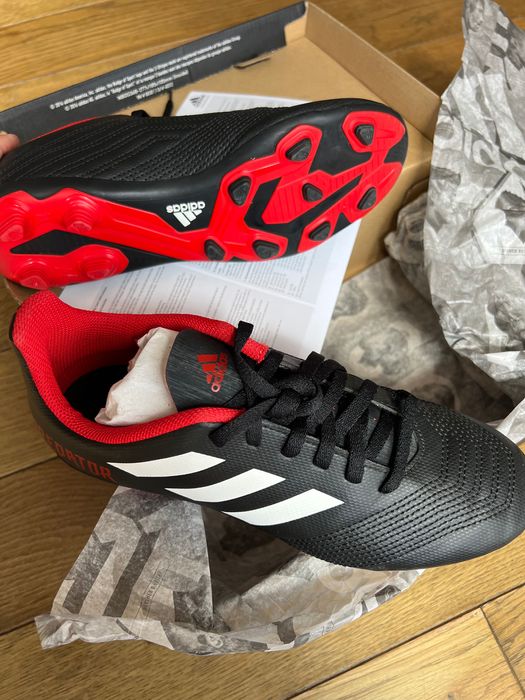 Детски / Юношески Бутонки/ футболни обувки Adidas Predator 37 1/3