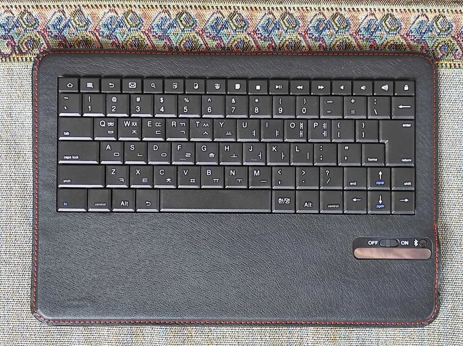 Продается планшет Samsung tab 2. 10.1 экран в рабочем состоянии.