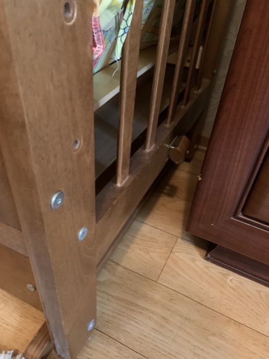 Детская кроватка